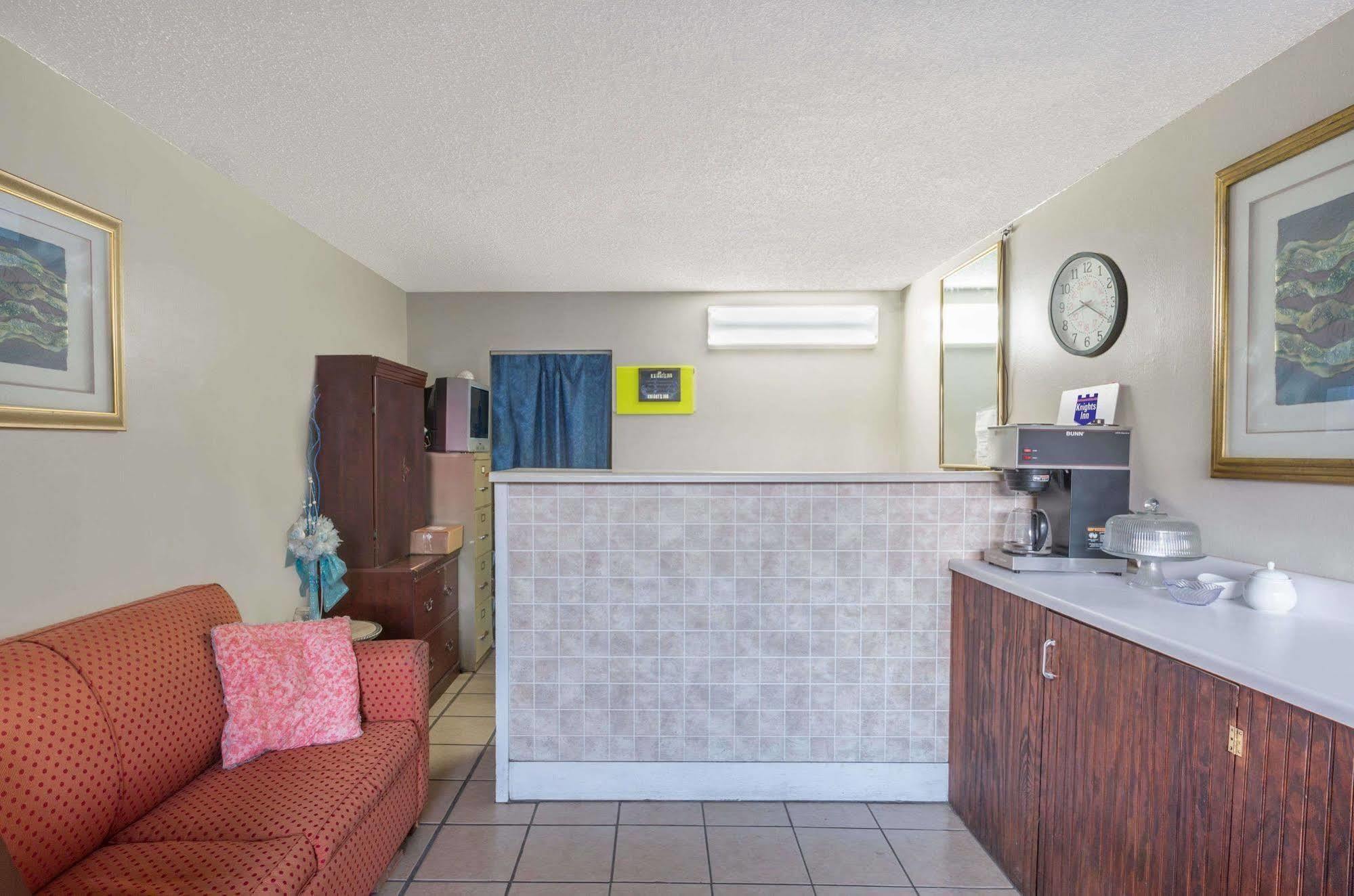 Knights Inn Overland Park Mission Esterno foto